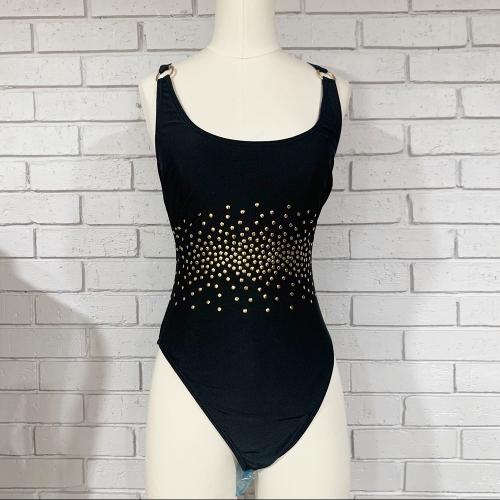 Wolf & Whistle Women’s Fuller Bust‎ Stud Swimsuit
